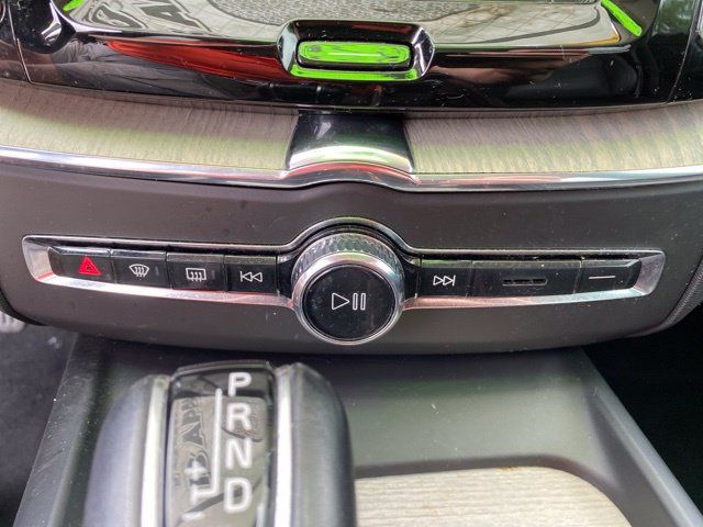Used 2021 Volvo XC60 T5 Inscription w/ Climate Package AWD/4WD image 27