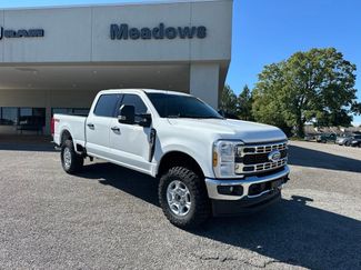 Used 2025 Ford F250 XLT w/ FX4 Off-Road Package AWD/4WD video 1