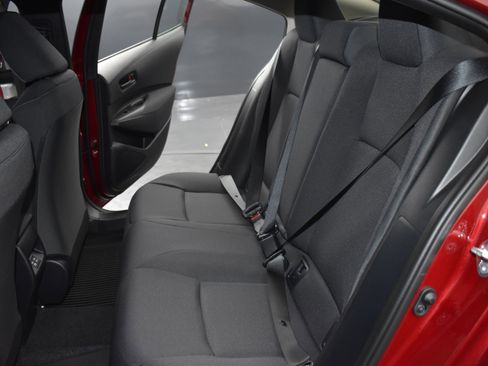 Used 2025 Toyota Corolla LE image 22