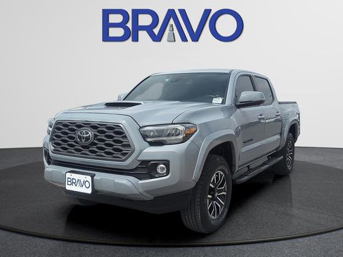 Used 2021 Toyota Tacoma TRD Sport w/ Technology Package RWD image 1