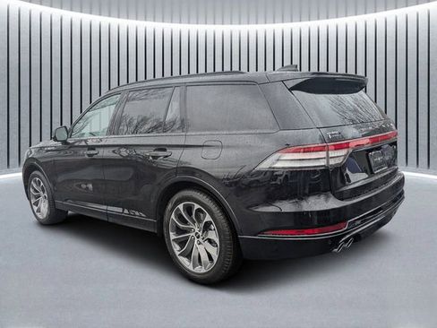 New 2026 Lincoln Aviator 2WD w/ Jet Appearance Package image 6