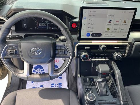 Used 2024 Toyota Tacoma TRD Sport w/ TRD Sport Upgrade Package AWD/4WD image 8