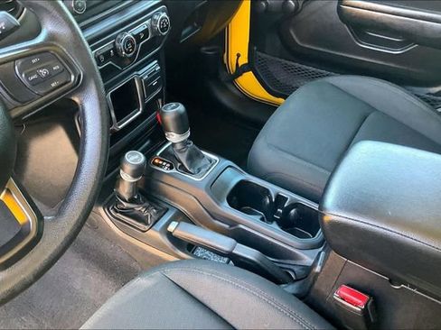 Used 2021 Jeep Wrangler Unlimited Sport AWD/4WD image 17