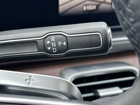 New 2026 Mercedes-Benz GLE 450 4MATIC image 16