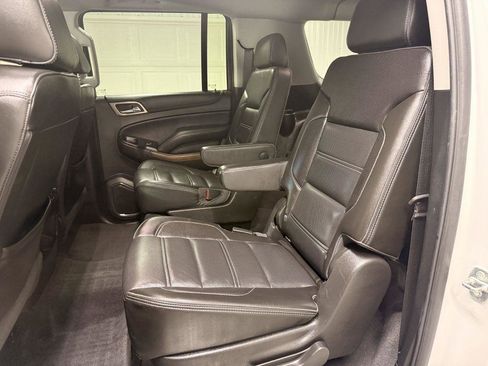 Used 2019 GMC Yukon XL Denali w/ Denali Ultimate Package image 30