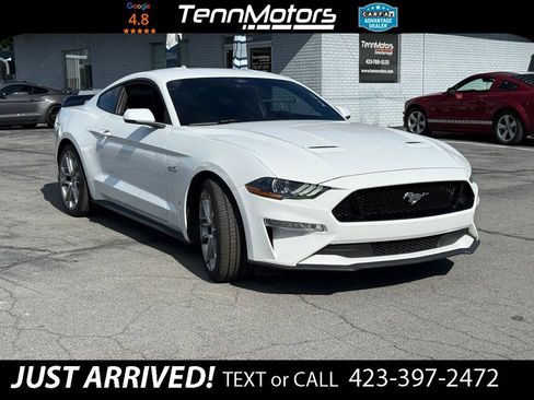 Used 2021 Ford Mustang GT Premium w/ Equipment Group 401A RWD image 3