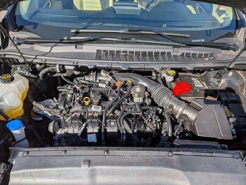 Certified 2024 Ford Edge SEL w/ Convenience Package image 10