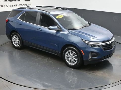 Used 2024 Chevrolet Equinox LT w/ LPO, Floor Liner Package image 49