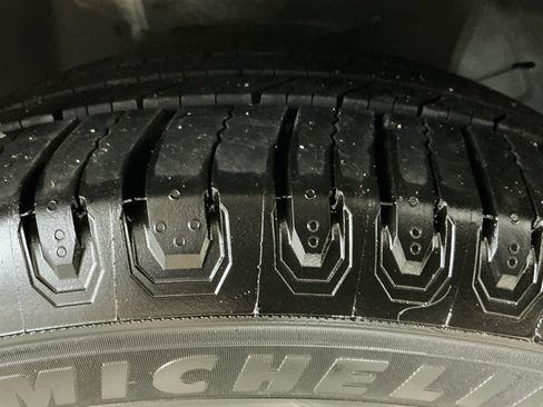 Used 2008 Chevrolet Impala SS w/ Convenience Package image 36