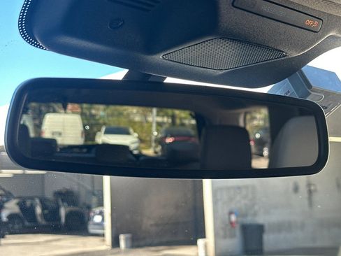 Used 2024 Ford Expedition Limited image 26