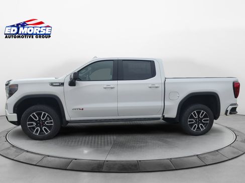 New 2026 GMC Sierra 1500 AT4 w/ AT4 Premium Package AWD/4WD image 2