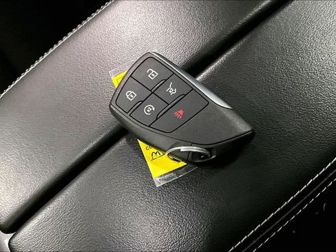 Used 2021 Buick Envision Essence AWD/4WD image 29