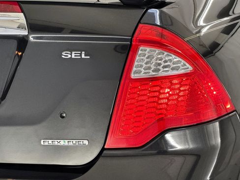 Used 2011 Ford Fusion SEL w/ 302A Rapid Spec Order Code FWD image 13