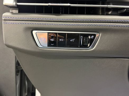 New 2026 Cadillac Escalade IQL Luxury image 33