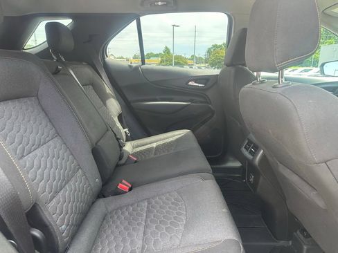 Used 2020 Chevrolet Equinox LT w/ LPO, Floor Liner Package AWD/4WD image 12