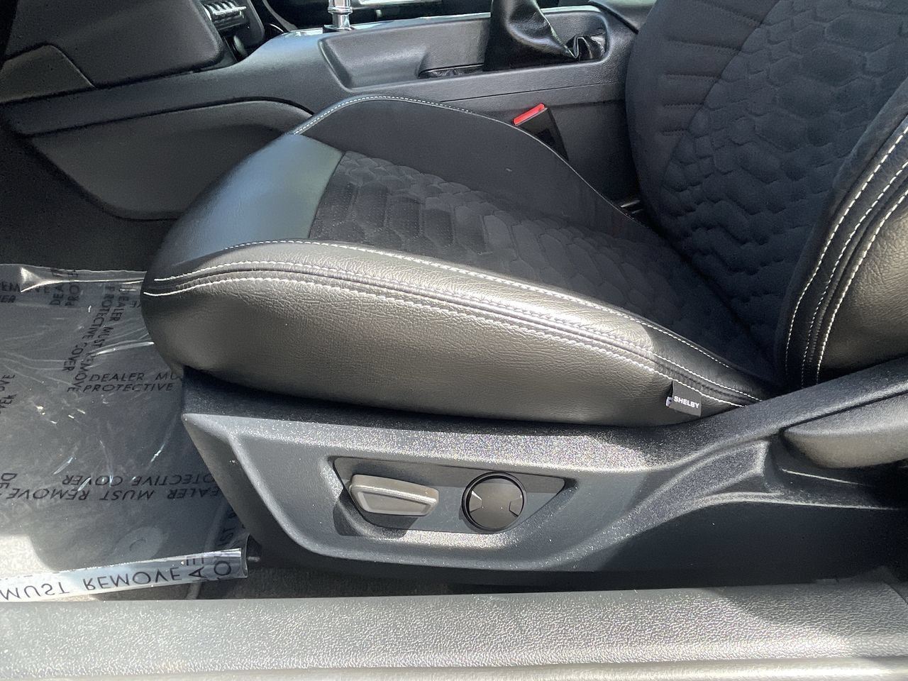 Used 2021 Ford Mustang GT Premium w/ GT Performance Package RWD image 19