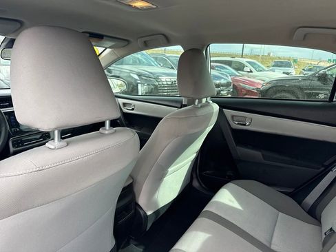 Used 2019 Toyota Corolla LE image 23
