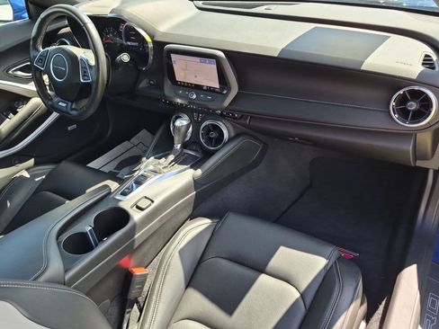 Used 2019 Chevrolet Camaro SS RWD image 34