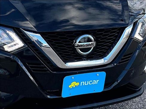 Certified 2022 Nissan Rogue Sport SL image 30