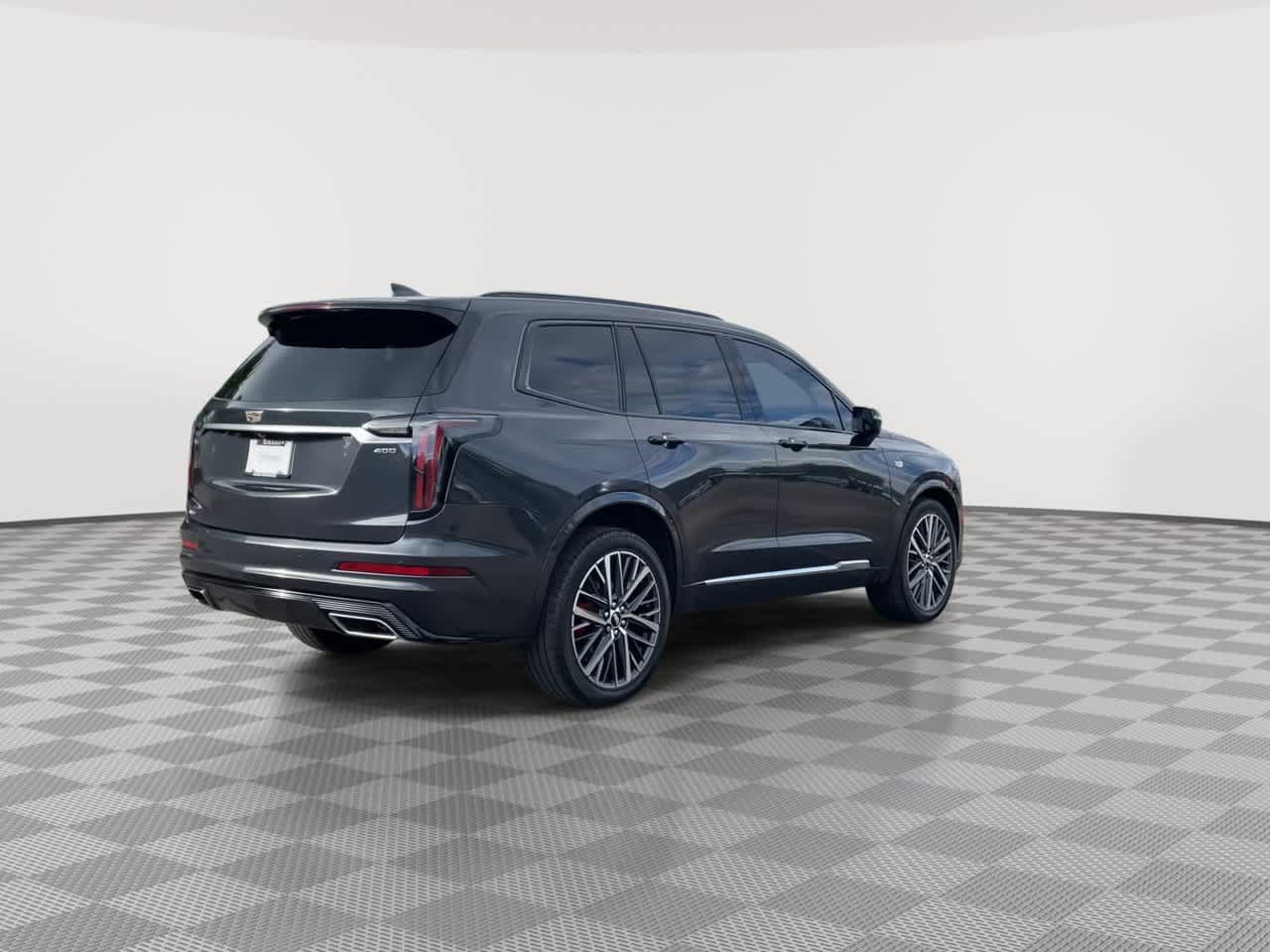 Used 2023 Cadillac XT6 Sport w/ Technology Package AWD/4WD image 8