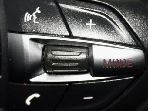 Used 2016 BMW 340i xDrive Sedan image 29