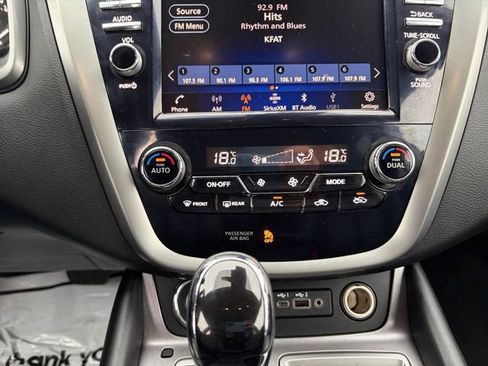 Used 2024 Nissan Murano SV AWD/4WD image 19