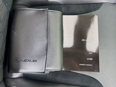 Used 2022 Lexus LS 500 F Sport image 44