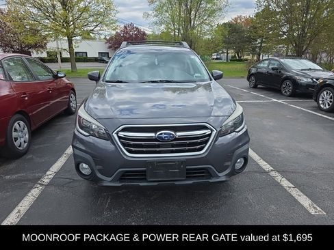 Used 2018 Subaru Outback 2.5i Premium AWD/4WD image 2