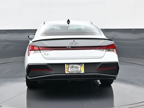 New 2026 Hyundai Elantra Sport image 6