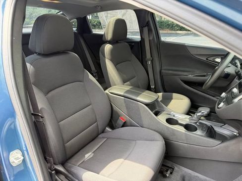 Used 2024 Chevrolet Malibu LT FWD image 31