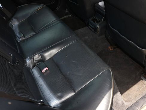 Used 2003 Lexus IS 300 w/ Power & Leather Pkg RWD image 12