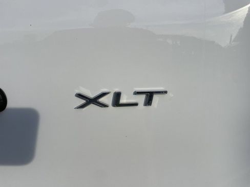 Used 2023 Ford Transit 350 XLT image 16