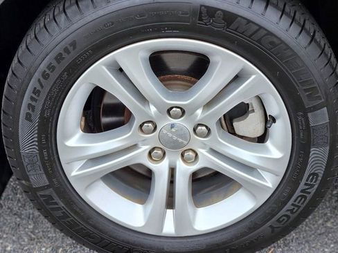 Used 2021 Dodge Charger SXT image 9