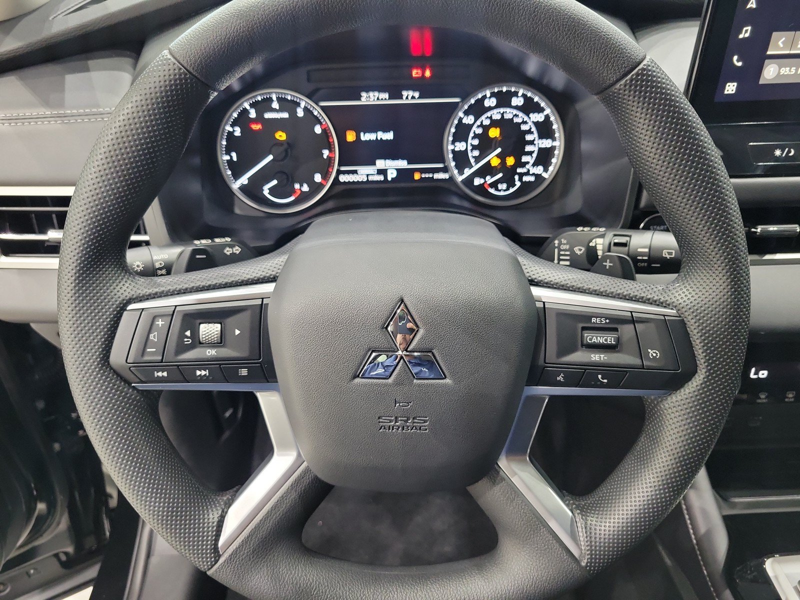 New 2026 Mitsubishi Outlander ES FWD image 23