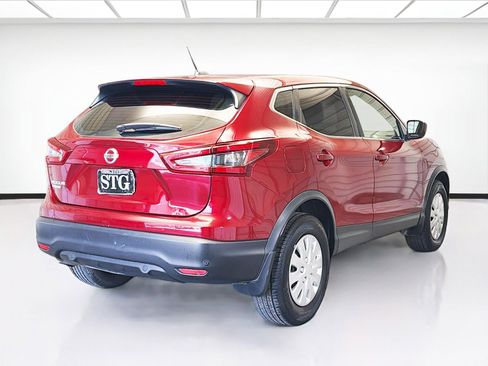 Used 2020 Nissan Rogue Sport S FWD image 4