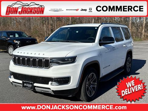 Used 2024 Jeep Wagoneer Series II w/ Flexible Seating Group image 1