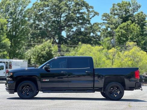 Used 2018 Chevrolet Silverado 1500 LTZ Z71 w/ LTZ Plus Package AWD/4WD image 8