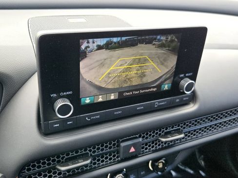 Certified 2025 Honda HR-V Sport image 19