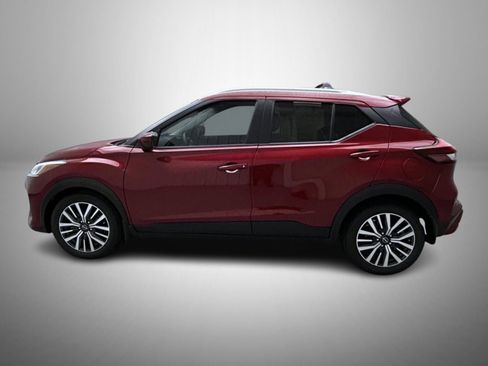 Used 2022 Nissan Kicks SV w/ Interior Electronics Package image 8