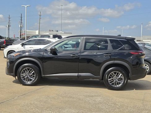 Used 2025 Nissan Rogue S AWD/4WD image 6