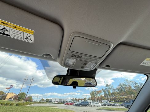 Used 2021 Honda Ridgeline Sport image 29