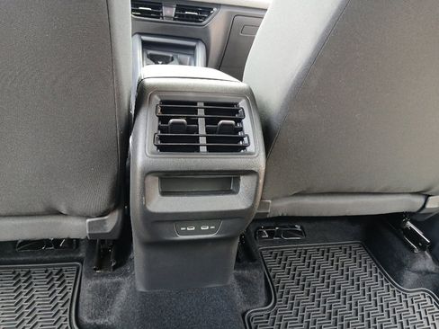 Used 2025 Volkswagen Tiguan S w/ 18" Wheel Package FWD image 18