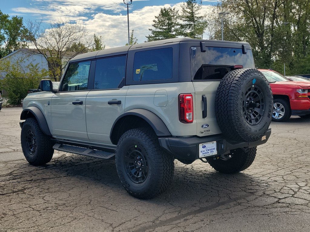New 2026 Ford Bronco Big Bend w/ Black Diamond Package AWD/4WD image 6