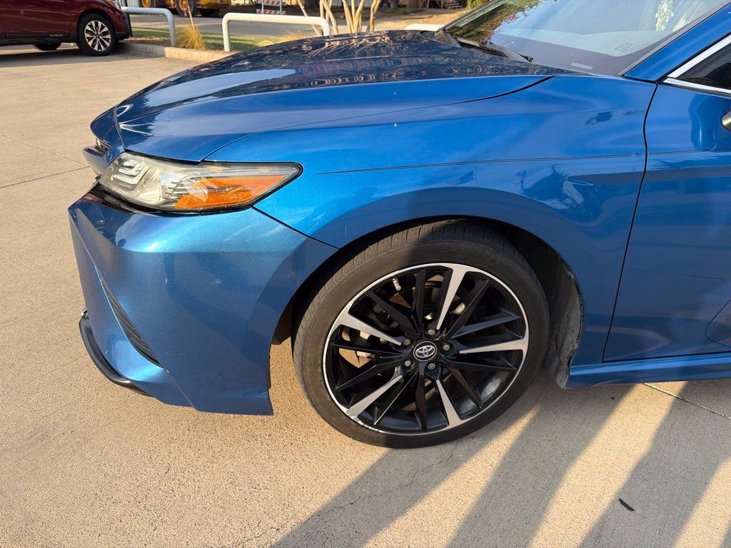 Used 2019 Toyota Camry XSE FWD image 2