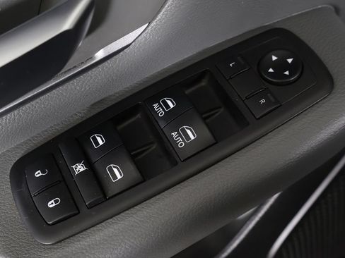 Used 2019 RAM 1500 Big Horn AWD/4WD image 37
