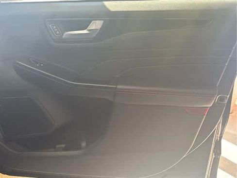 New 2025 Ford Escape ST-Line w/ Cold Weather Package image 20