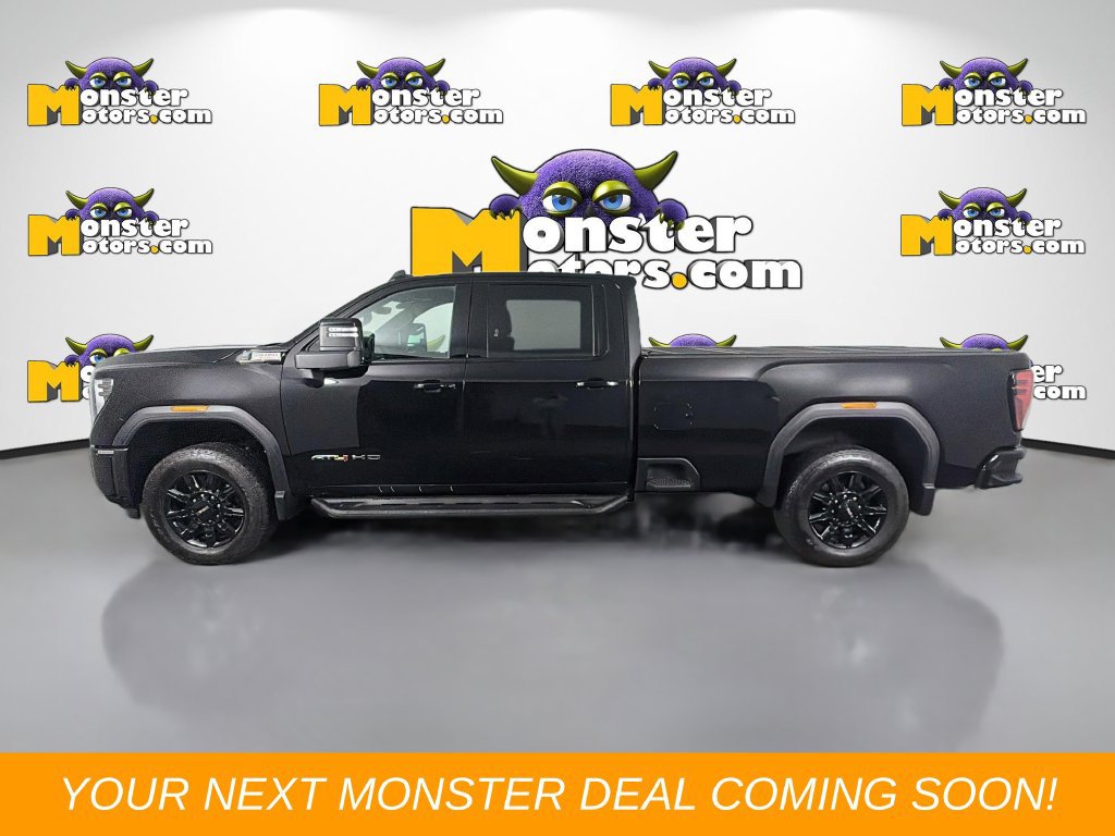 Used 2025 GMC Sierra 2500 AT4 w/ Technology Package AWD/4WD image 8