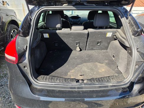 Used 2018 Ford Focus ST image 8