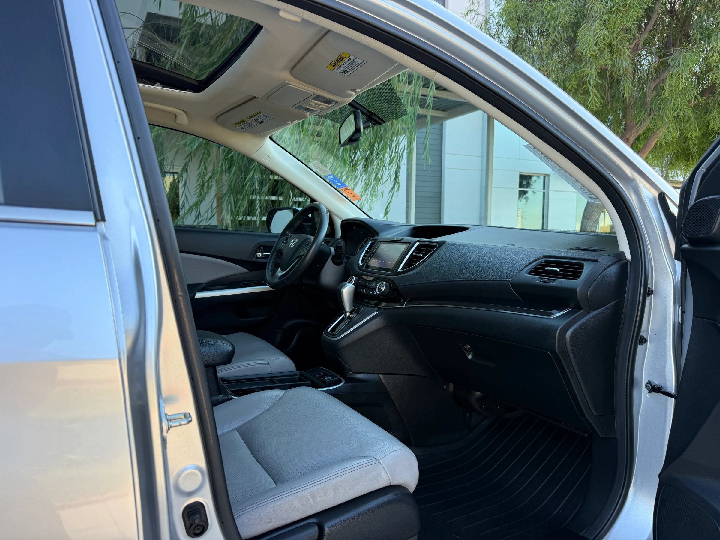Used 2015 Honda CR-V EX-L image 30