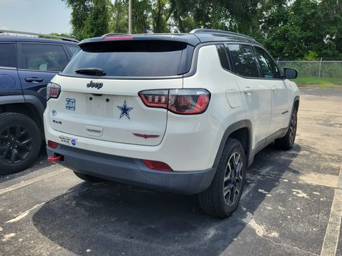 Used 2020 Jeep Compass Trailhawk AWD/4WD image 5